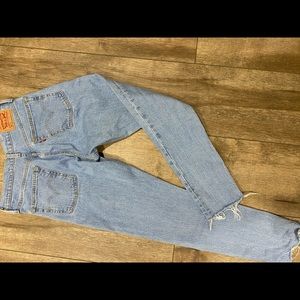 levi straight jeans